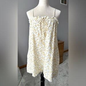 Urban Outfitters romper 100% cotton ivory with sunflower print fabric size M